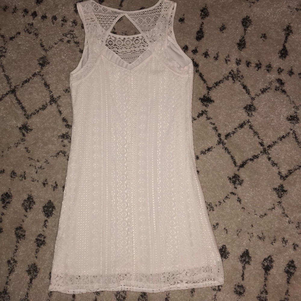 LACE SHIFT DRESS - Picture 3 of 3